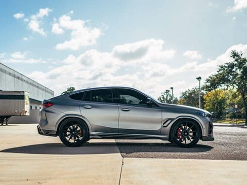 SUV
